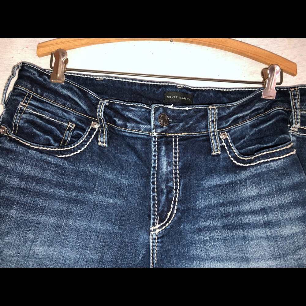Jeans - Picture 2 of 5